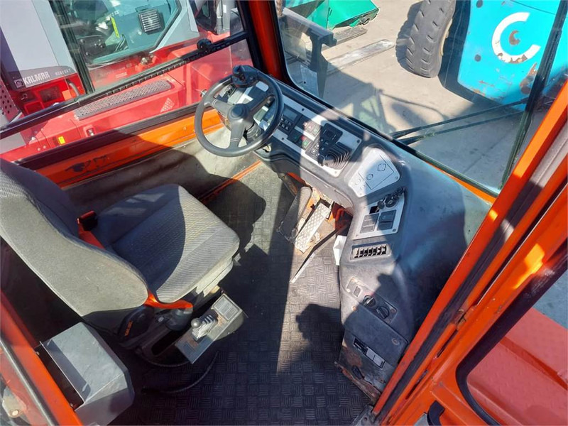 Tractor de terminal Terberg YT182: foto 18