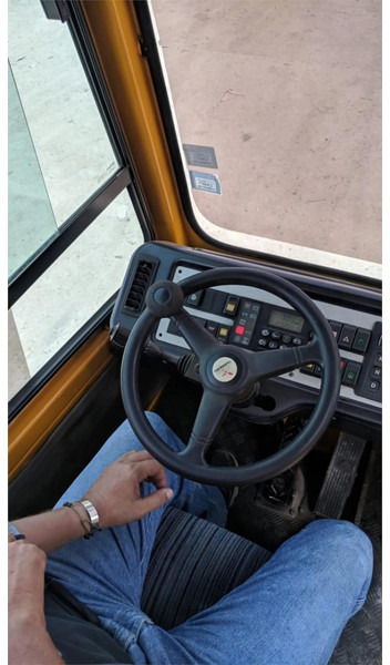 Terberg YT182 - Tractor de terminal: foto 3 Terberg YT182 - Tractor de terminal: foto 3