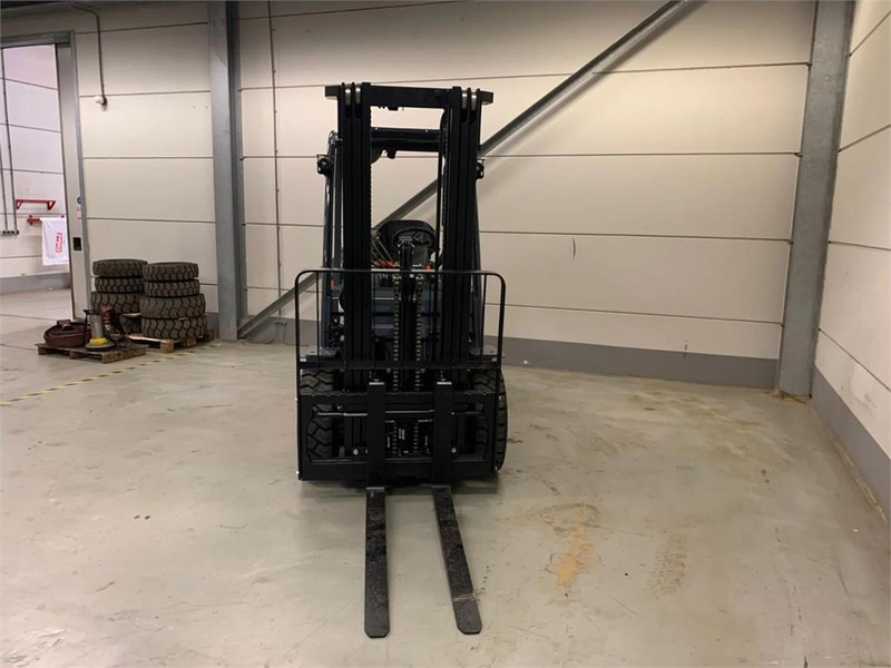 Toyota 02-8FGF30 - Empilhador a gás: foto 5 Toyota 02-8FGF30 - Empilhador a gás: foto 5