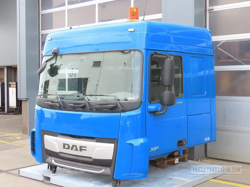 DAF Body & Chassis Parts Cabine DAF XF Space Cab - Cabine e interior para Camião: foto 2 DAF Body & Chassis Parts Cabine DAF XF Space Cab - Cabine e interior para Camião: foto 2