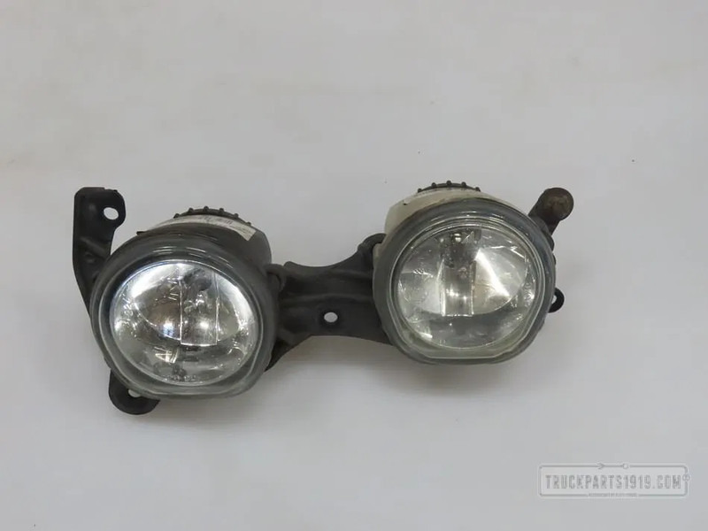 Iveco Lighting Mistlamp Li. Iveco - Farol nevoeiro para Camião: foto 1 Iveco Lighting Mistlamp Li. Iveco - Farol nevoeiro para Camião: foto 1
