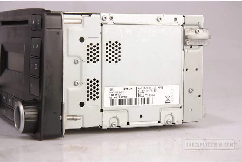 MAN 81.28101-6182 Radio - Sistema elétrico para Camião: foto 2 MAN 81.28101-6182 Radio - Sistema elétrico para Camião: foto 2