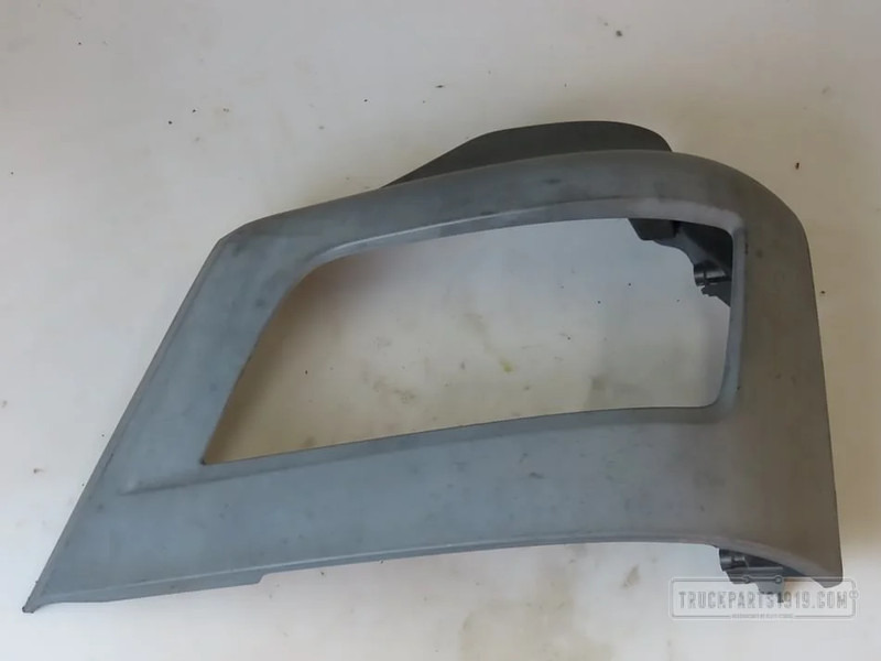 MAN Body & Chassis Parts Bumperzijdeel boven Li. - Canto do pára-choque para Camião: foto 1 MAN Body & Chassis Parts Bumperzijdeel boven Li. - Canto do pára-choque para Camião: foto 1