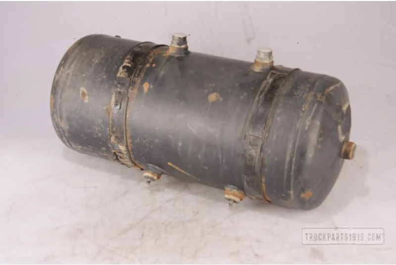 MAN Compressed Air System Luchttank 9L + 15L - Peças de freio para Camião: foto 1 MAN Compressed Air System Luchttank 9L + 15L - Peças de freio para Camião: foto 1