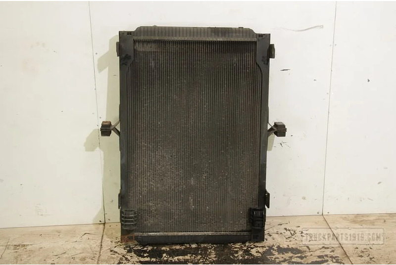 Renault Cooling System Radiateur Renault - Radiador para Camião: foto 2 Renault Cooling System Radiateur Renault - Radiador para Camião: foto 2