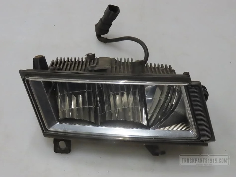 Scania 2552715 Mistlamp Re. - Farol nevoeiro para Camião: foto 1 Scania 2552715 Mistlamp Re. - Farol nevoeiro para Camião: foto 1