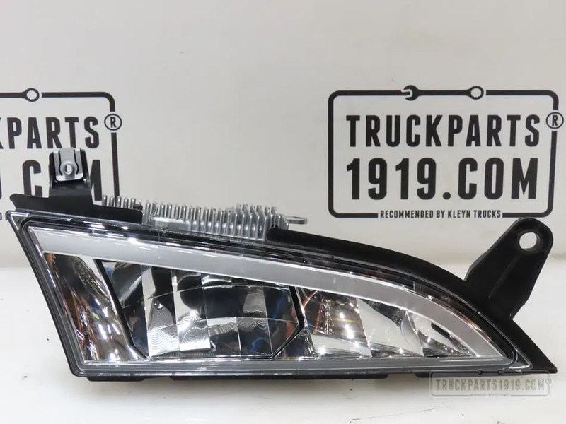 Scania 2948554 grille - Farol nevoeiro para Camião: foto 1 Scania 2948554 grille - Farol nevoeiro para Camião: foto 1