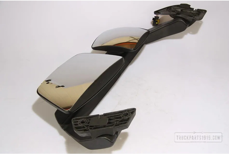 Volvo 82943356 Spiegel compleet FH4 RH - Espelho retrovisor para Camião: foto 1 Volvo 82943356 Spiegel compleet FH4 RH - Espelho retrovisor para Camião: foto 1
