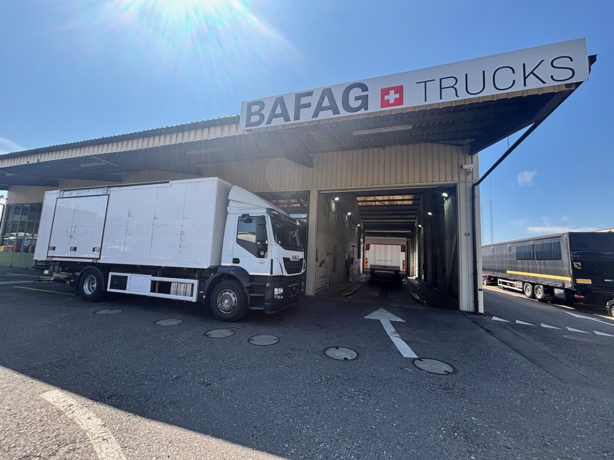 IVECO 190S42 Stralis - Camião frigorífico: foto 2 IVECO 190S42 Stralis - Camião frigorífico: foto 2
