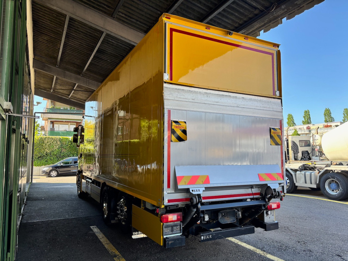 Camião furgão RENAULT T520: foto 19
