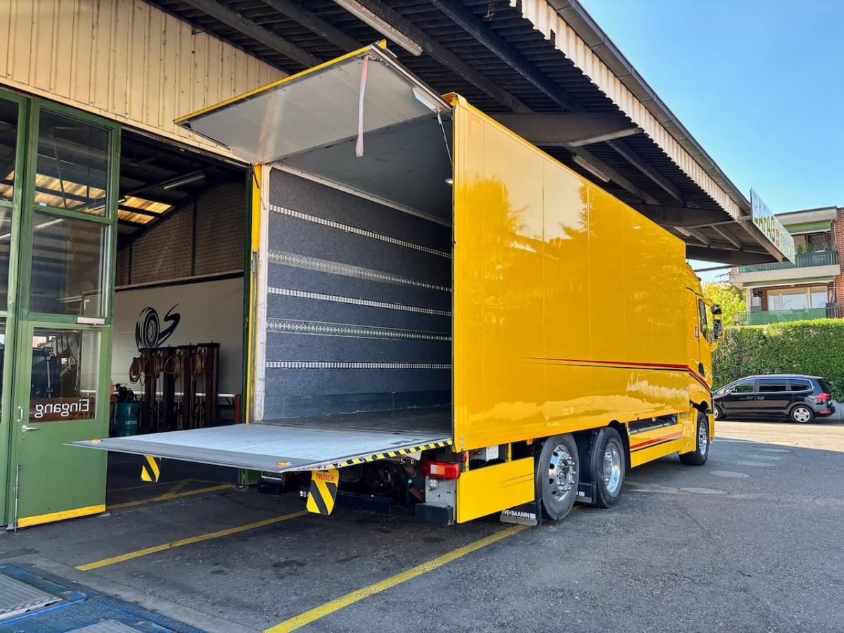 Camião furgão RENAULT T520: foto 15