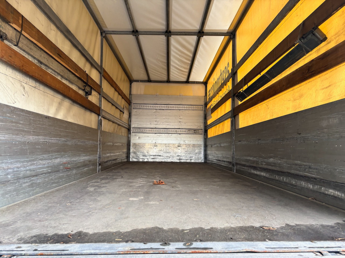 Camião de lona SCANIA G440: foto 17