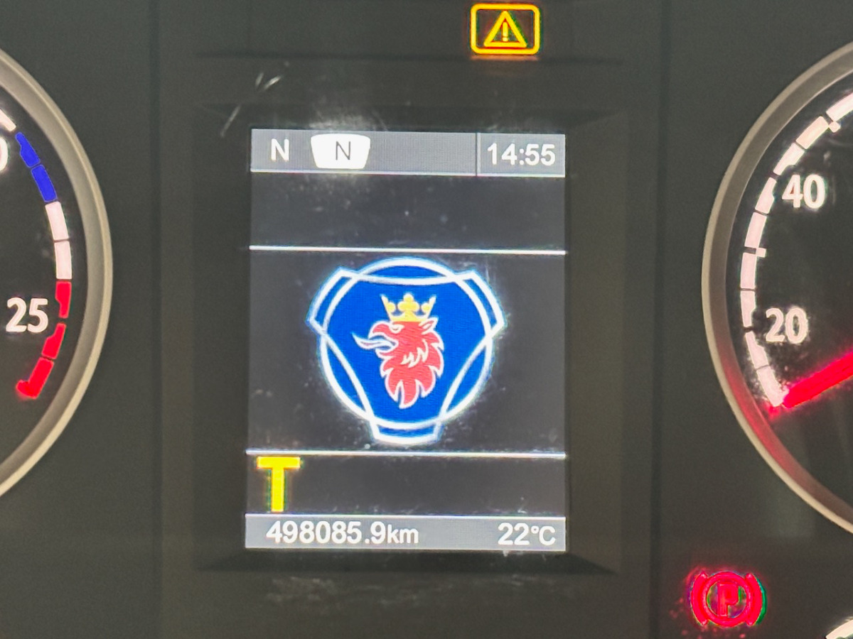 Camião de lona SCANIA G440: foto 6