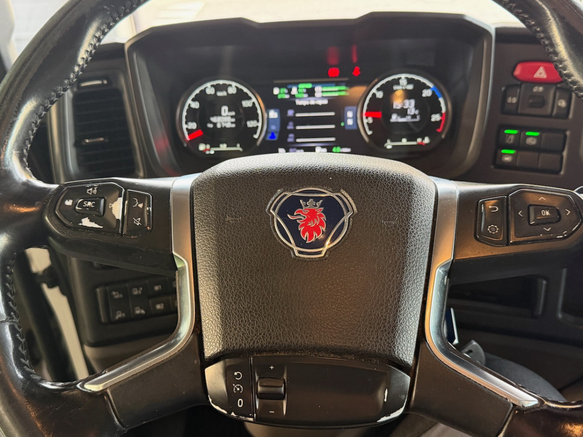 SCANIA P280 - Camião furgão: foto 5 SCANIA P280 - Camião furgão: foto 5