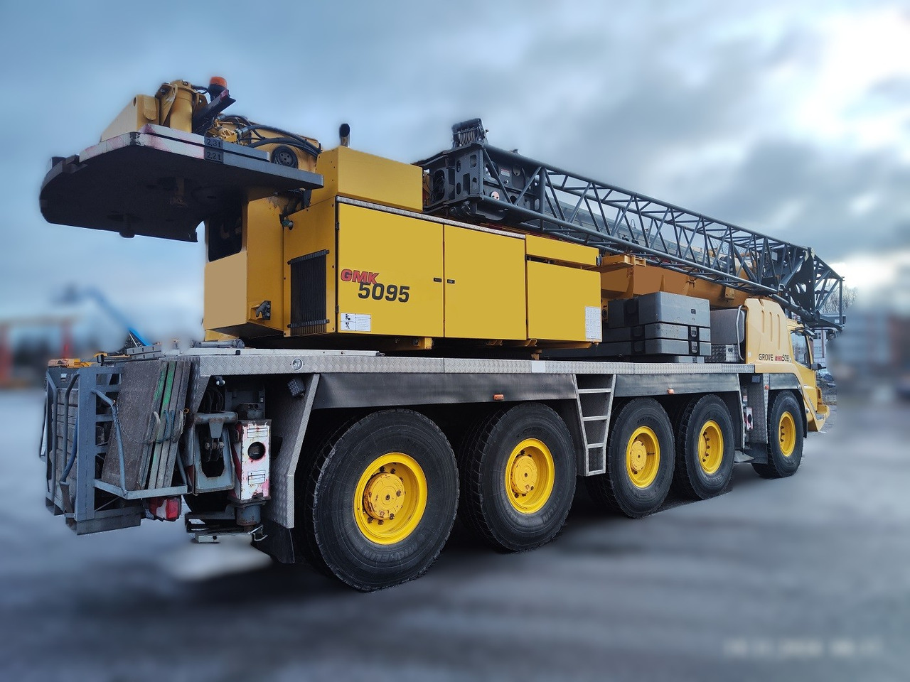 Grove GMK 5095 - Grua móvel: foto 2 Grove GMK 5095 - Grua móvel: foto 2