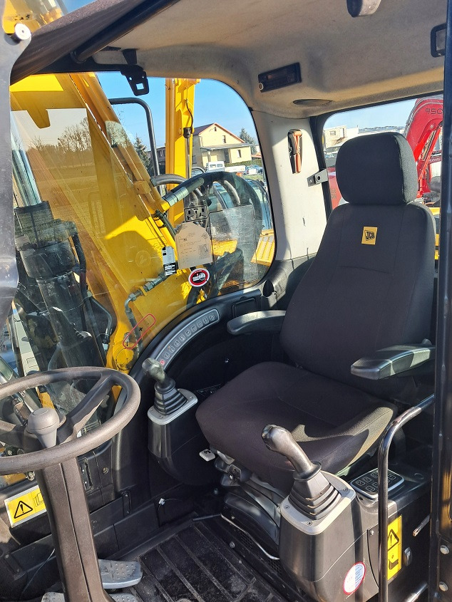 JCB JS145W - Escavadeira de rodas: foto 5 JCB JS145W - Escavadeira de rodas: foto 5