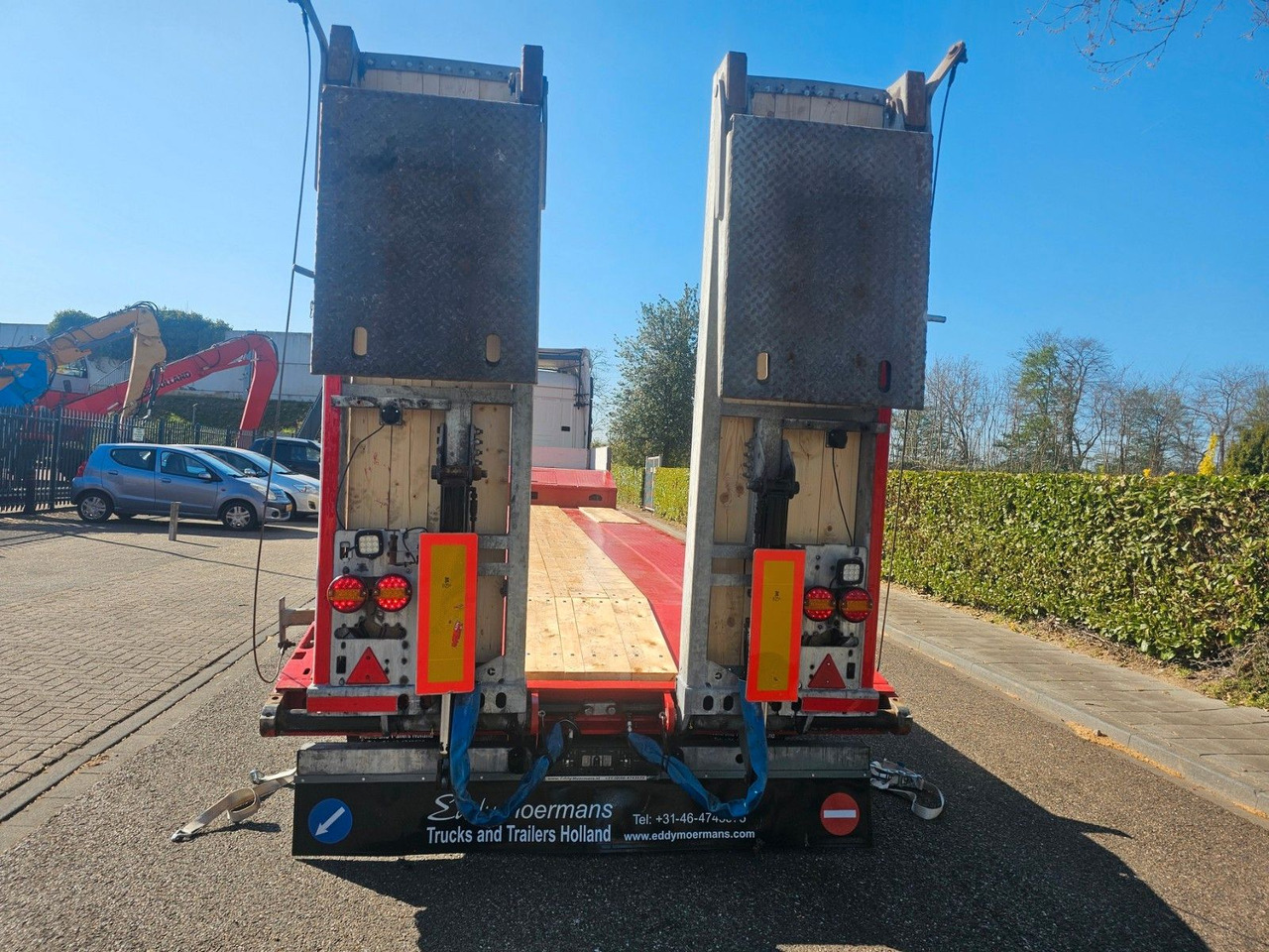 Hangler SVS-H 580 Semie Tieflader Mit Rampen - Semi-reboque baixa: foto 5 Hangler SVS-H 580 Semie Tieflader Mit Rampen - Semi-reboque baixa: foto 5