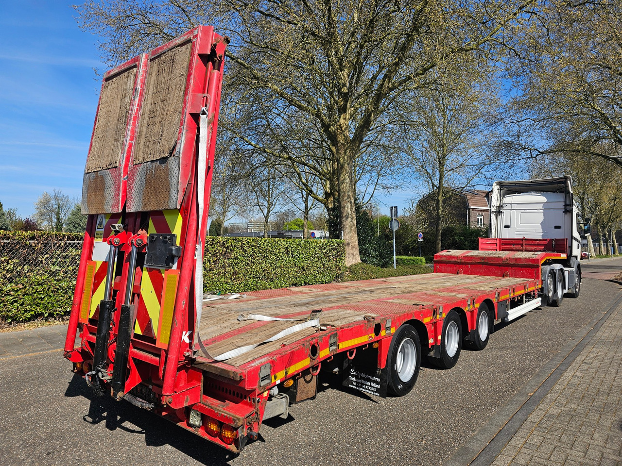 Kässbohrer LB3E With Hydraulic Flip Ramps - Semi-reboque baixa: foto 4 Kässbohrer LB3E With Hydraulic Flip Ramps - Semi-reboque baixa: foto 4
