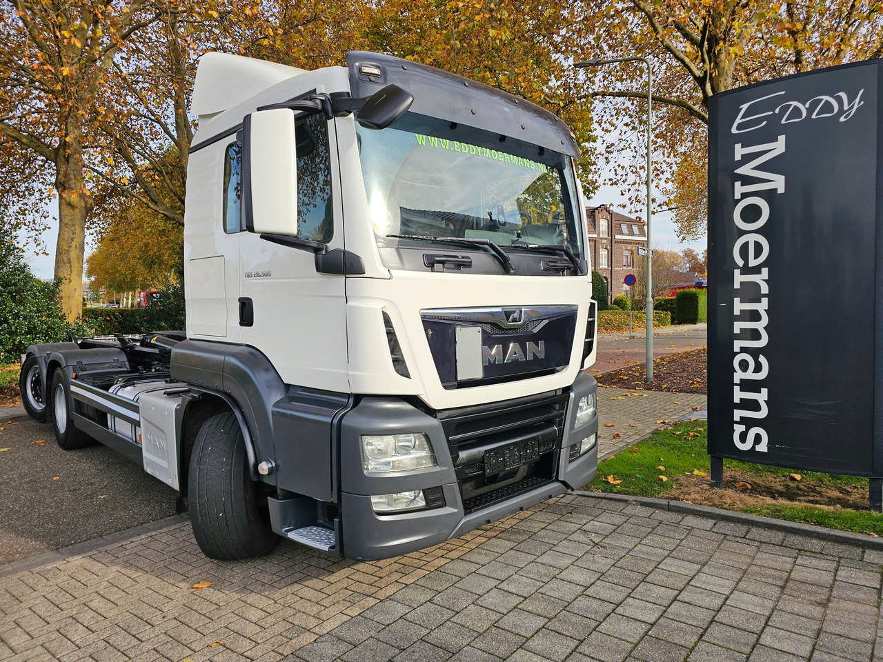 MAN TGS 28.500 L 6x2-4 Hooklift - Camião polibenne: foto 1 MAN TGS 28.500 L 6x2-4 Hooklift - Camião polibenne: foto 1