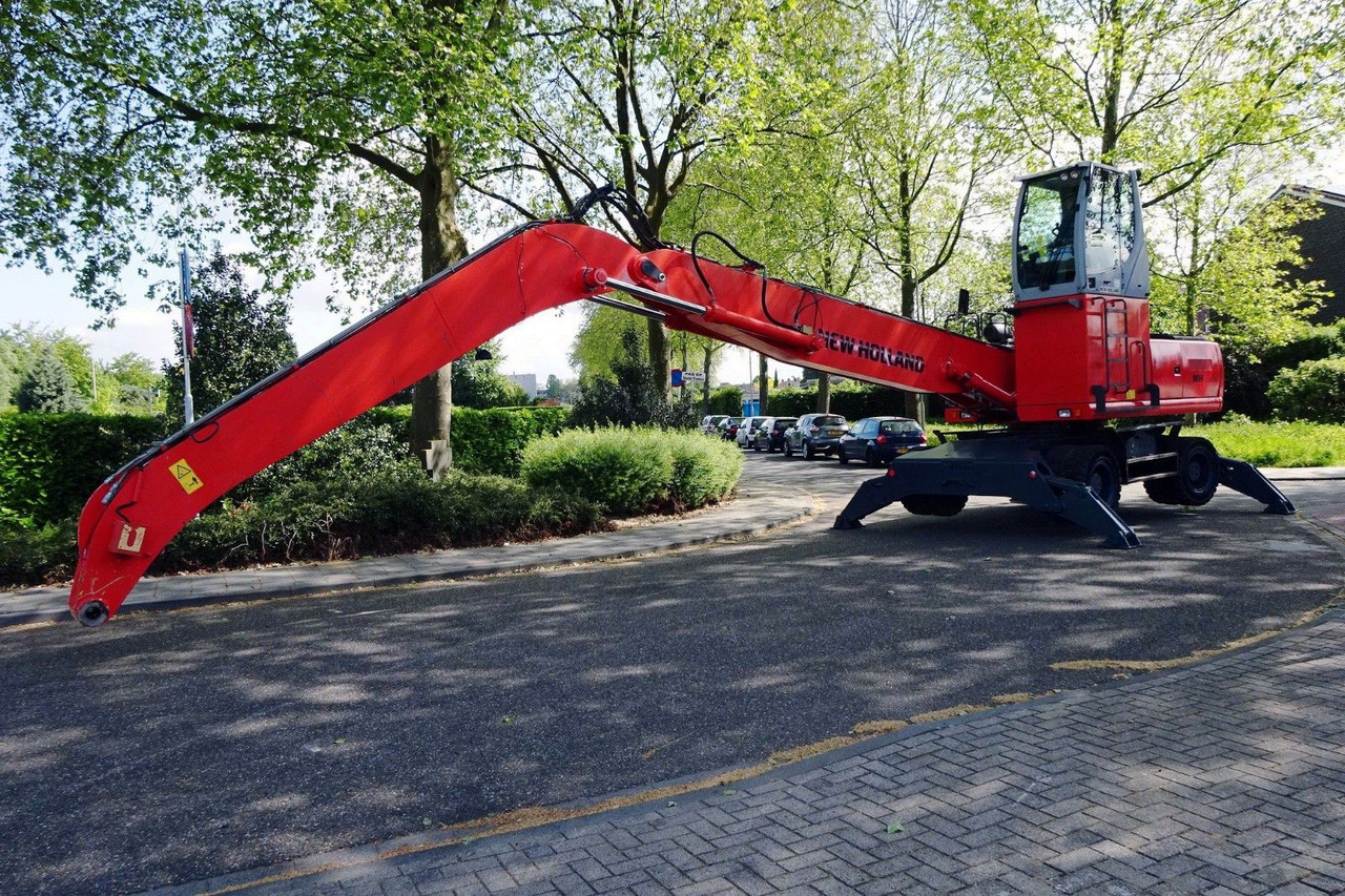 New Holland MH 6.6 Umschlagbagger - Escavadeira de rodas: foto 2 New Holland MH 6.6 Umschlagbagger - Escavadeira de rodas: foto 2