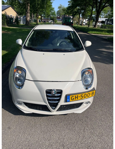 Alfa Romeo MiTo ZEER MOOI in prijs verlaagt - Hatchback: foto 3 Alfa Romeo MiTo ZEER MOOI in prijs verlaagt - Hatchback: foto 3