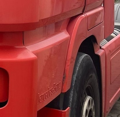 DOOR EXTENSION OUTSIDE-INSIDE LEFT AND RIGHT ACTROS MP3 MEGASPACE - Carroceria e exterior para Camião: foto 1 DOOR EXTENSION OUTSIDE-INSIDE LEFT AND RIGHT ACTROS MP3 MEGASPACE - Carroceria e exterior para Camião: foto 1