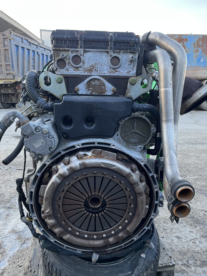 ENGINE OM 470LA EURO 6 ACTROS MP4 - Motor e peças para Camião: foto 3 ENGINE OM 470LA EURO 6 ACTROS MP4 - Motor e peças para Camião: foto 3