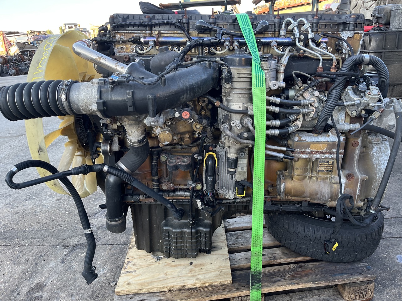 ENGINE OM 470LA EURO 6 ACTROS MP4 - Motor e peças para Camião: foto 2 ENGINE OM 470LA EURO 6 ACTROS MP4 - Motor e peças para Camião: foto 2