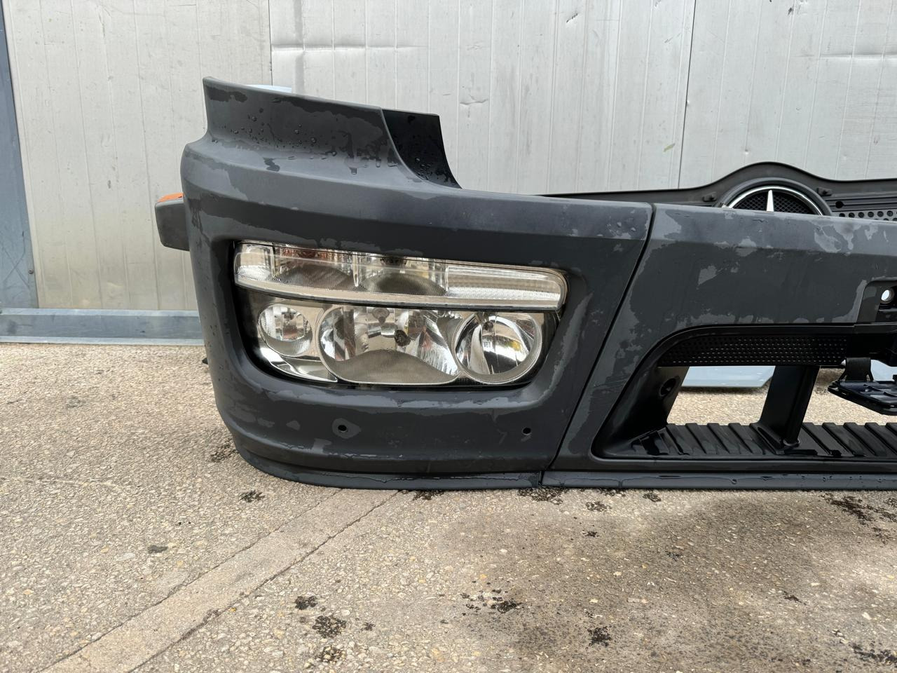 FRONT PACKET ATEGO 4 - Carroceria e exterior: foto 3 FRONT PACKET ATEGO 4 - Carroceria e exterior: foto 3