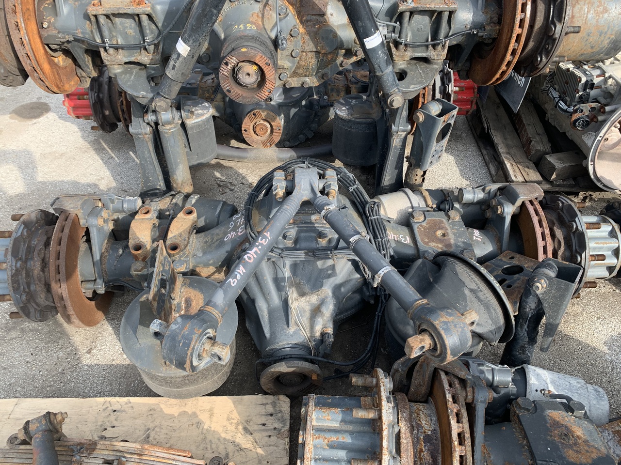 REAR AXLE HL6-FINAL DRIVE 13:40 ACTROS MP2 - Eixo e peças para Camião: foto 5 REAR AXLE HL6-FINAL DRIVE 13:40 ACTROS MP2 - Eixo e peças para Camião: foto 5