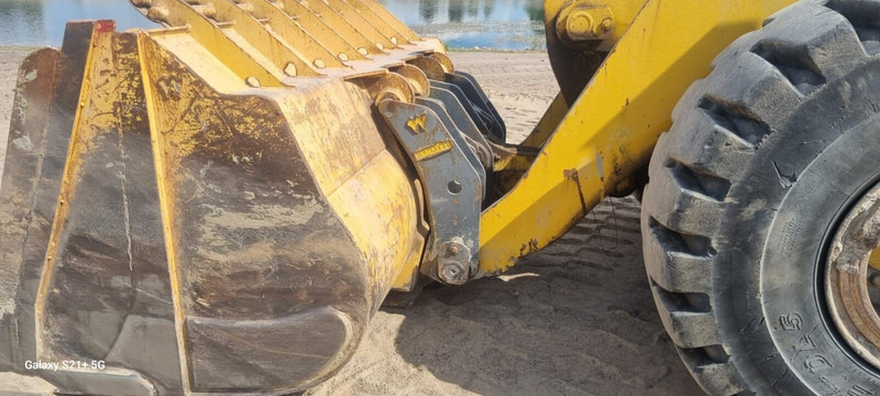Komatsu WA480-5 - Pá carregadora de rodas: foto 5 Komatsu WA480-5 - Pá carregadora de rodas: foto 5