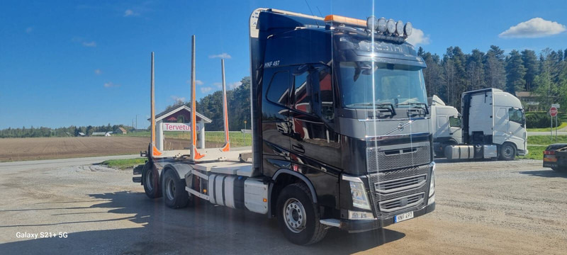 Camião de transporte de madeira Volvo FH 500 Chassis: foto 6