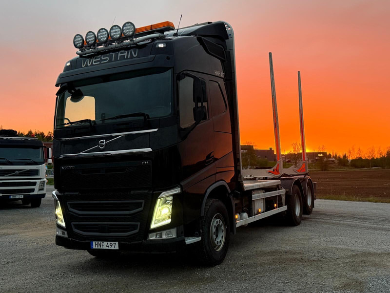 Volvo FH 500 Chassis - Camião de transporte de madeira: foto 2 Volvo FH 500 Chassis - Camião de transporte de madeira: foto 2