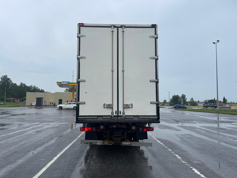 Volvo FH500 Globe XL - Camião furgão: foto 4 Volvo FH500 Globe XL - Camião furgão: foto 4