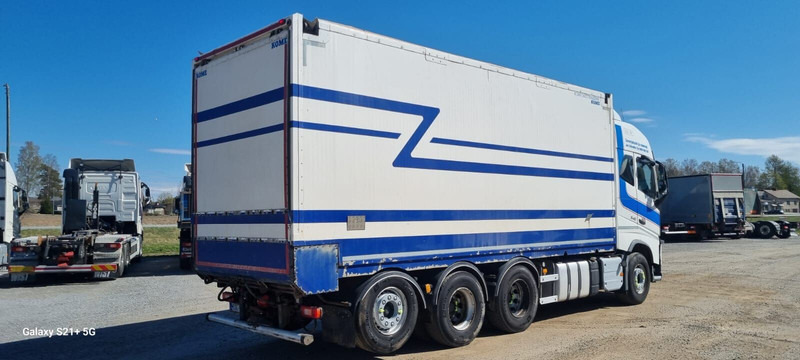 Volvo FH540 - Camião furgão: foto 3 Volvo FH540 - Camião furgão: foto 3