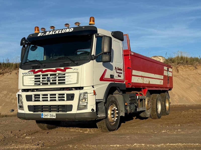 Volvo FM440 - Camião basculante: foto 1 Volvo FM440 - Camião basculante: foto 1