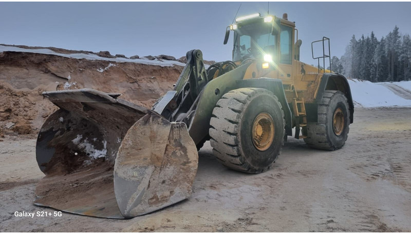 Volvo L220E - Pá carregadora de rodas: foto 2 Volvo L220E - Pá carregadora de rodas: foto 2