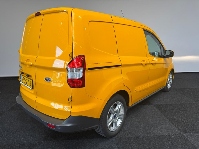 Ford Transit Courier 1.5 TDCI Navigatie Airco Euro 6 - Furgão compacto: foto 3 Ford Transit Courier 1.5 TDCI Navigatie Airco Euro 6 - Furgão compacto: foto 3