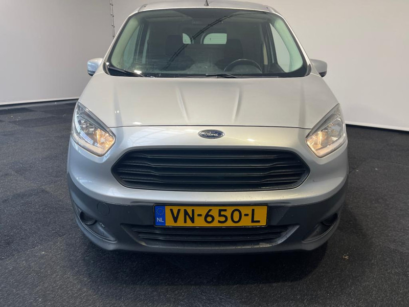 Ford Transit Courier Transit Courier 1.5 TDCI 75pk Airco - Furgão compacto: foto 5 Ford Transit Courier Transit Courier 1.5 TDCI 75pk Airco - Furgão compacto: foto 5