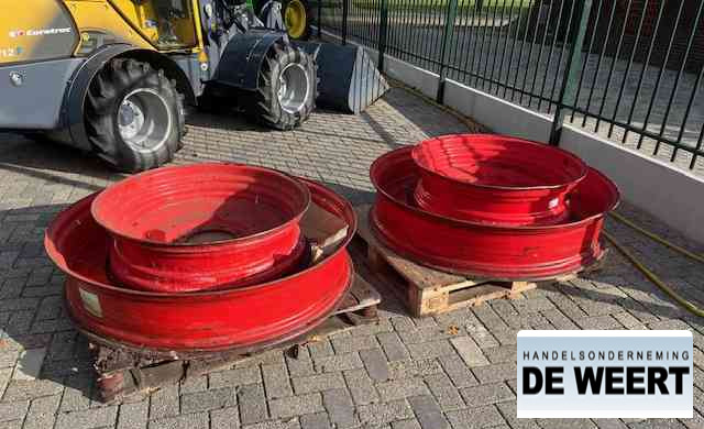 Fendt velgen 50" - Jantes e pneus para Máquina agrícola: foto 1 Fendt velgen 50" - Jantes e pneus para Máquina agrícola: foto 1