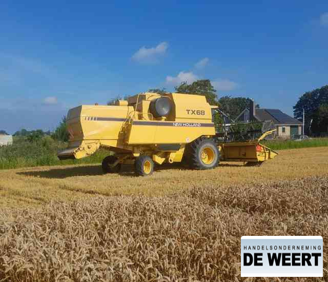 New Holland TX 68 , tx 68 - Ceifeira debulhadora: foto 2 New Holland TX 68 , tx 68 - Ceifeira debulhadora: foto 2