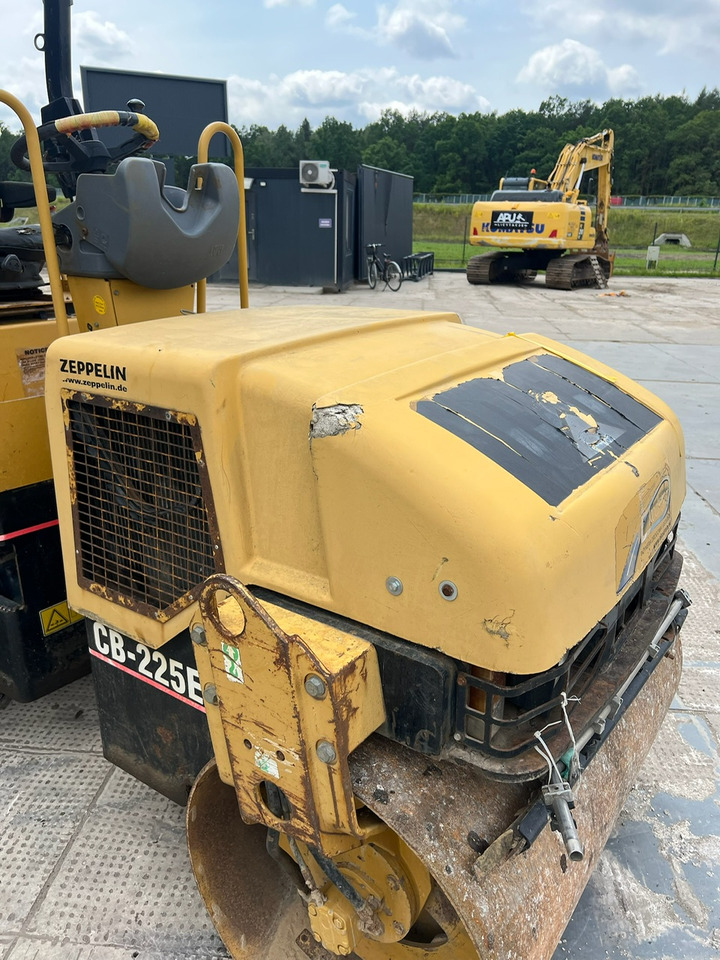 Rolo CATERPILLAR CB-225E: foto 18