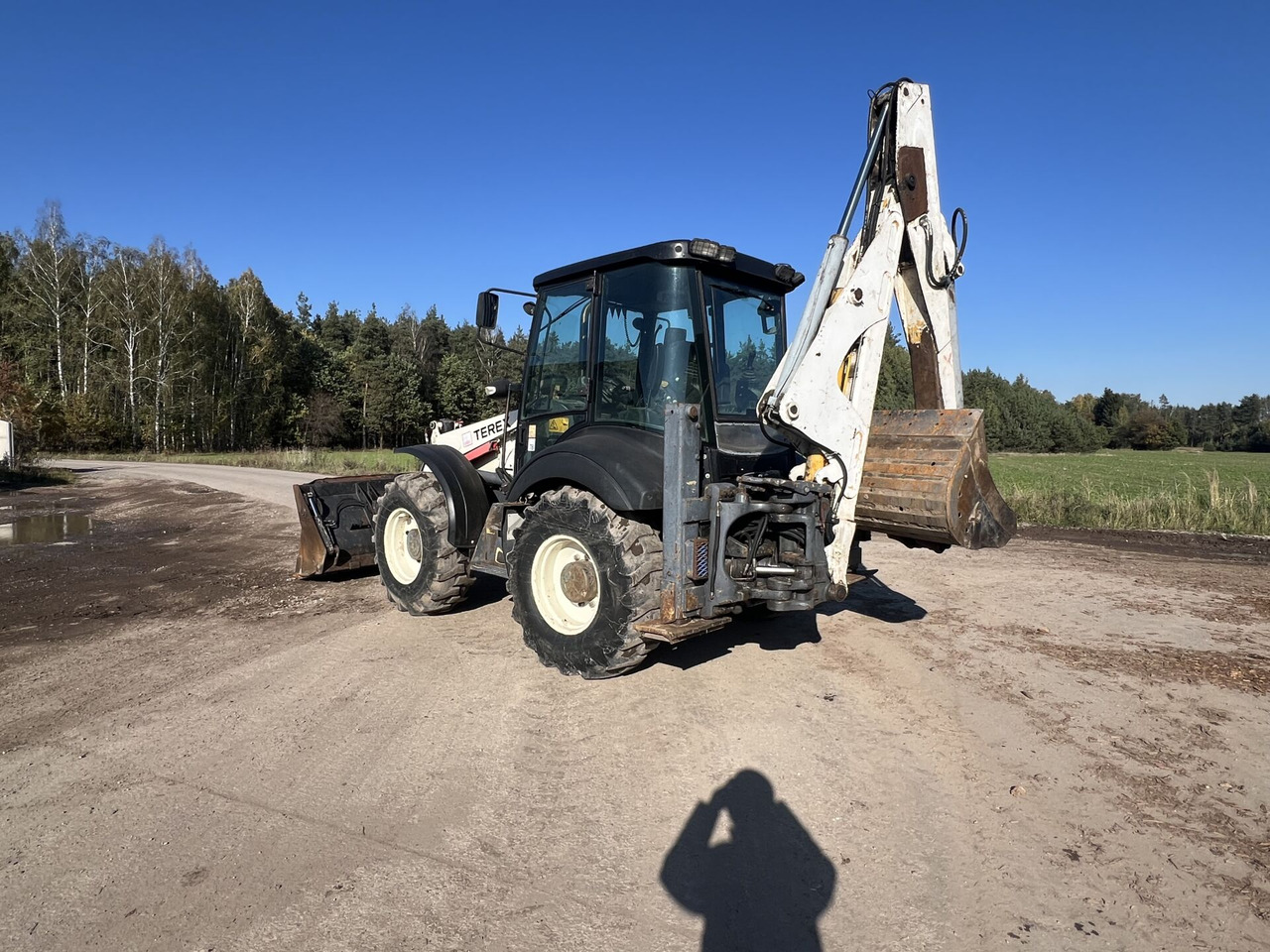 Koparko-ładowarka Terex - Retroescavadeira: foto 3 Koparko-ładowarka Terex - Retroescavadeira: foto 3