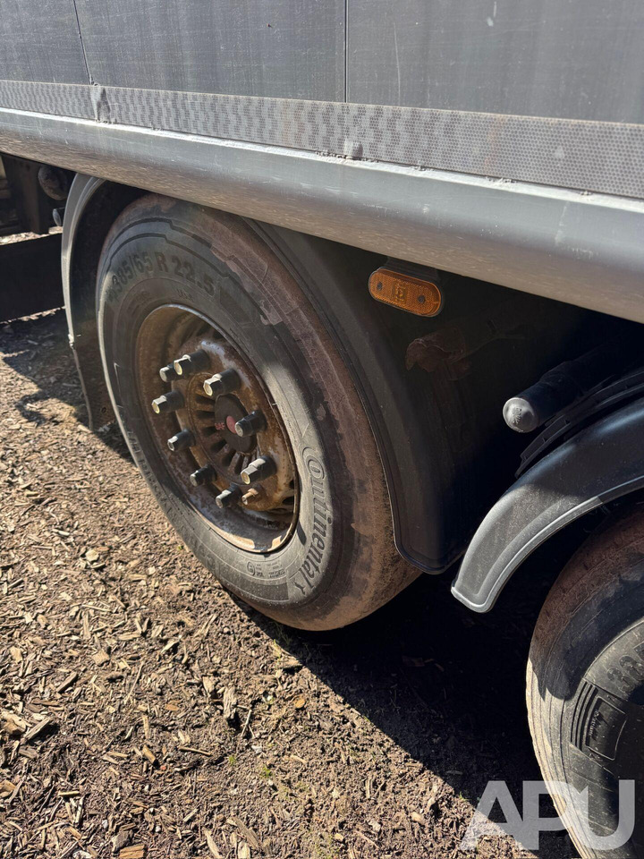 Kraker CF 500 SL - Semi-reboque piso móvel: foto 4 Kraker CF 500 SL - Semi-reboque piso móvel: foto 4