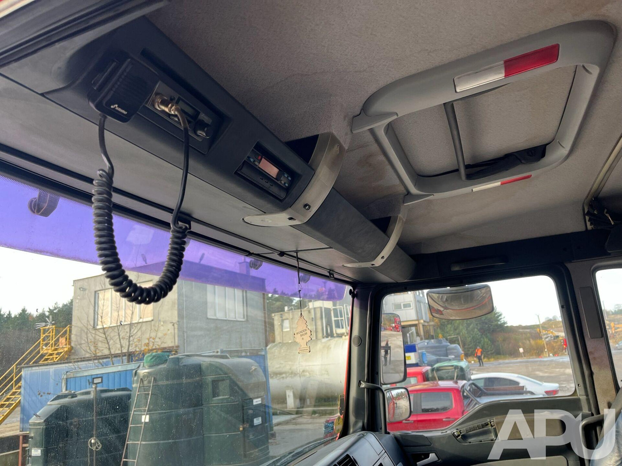 MAN TGA 26.480 - Camião de caixa aberta/ Plataforma, Camião grua: foto 5 MAN TGA 26.480 - Camião de caixa aberta/ Plataforma, Camião grua: foto 5