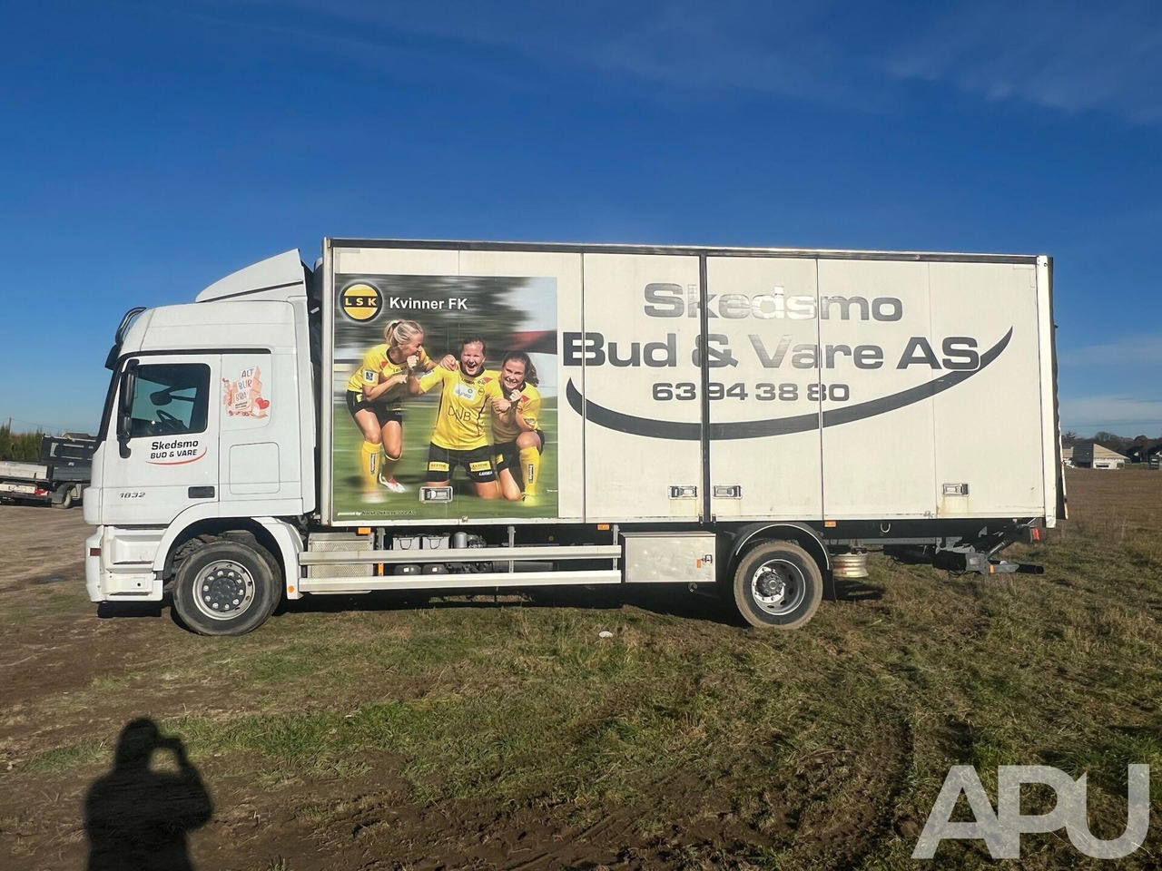 Mercedes Actros 1832 - Camião furgão: foto 4 Mercedes Actros 1832 - Camião furgão: foto 4