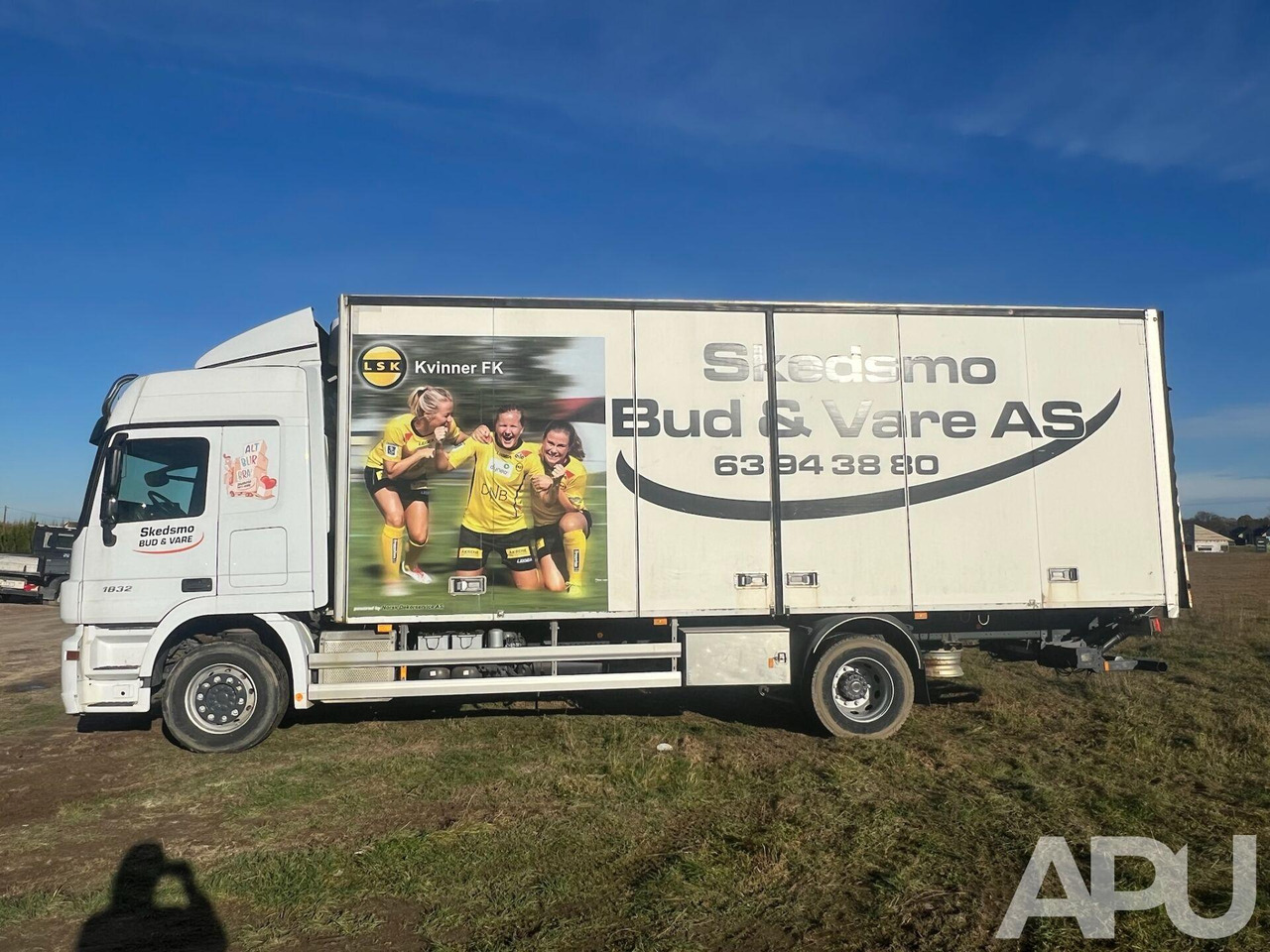 Mercedes Actros 1832 - Camião furgão: foto 3 Mercedes Actros 1832 - Camião furgão: foto 3