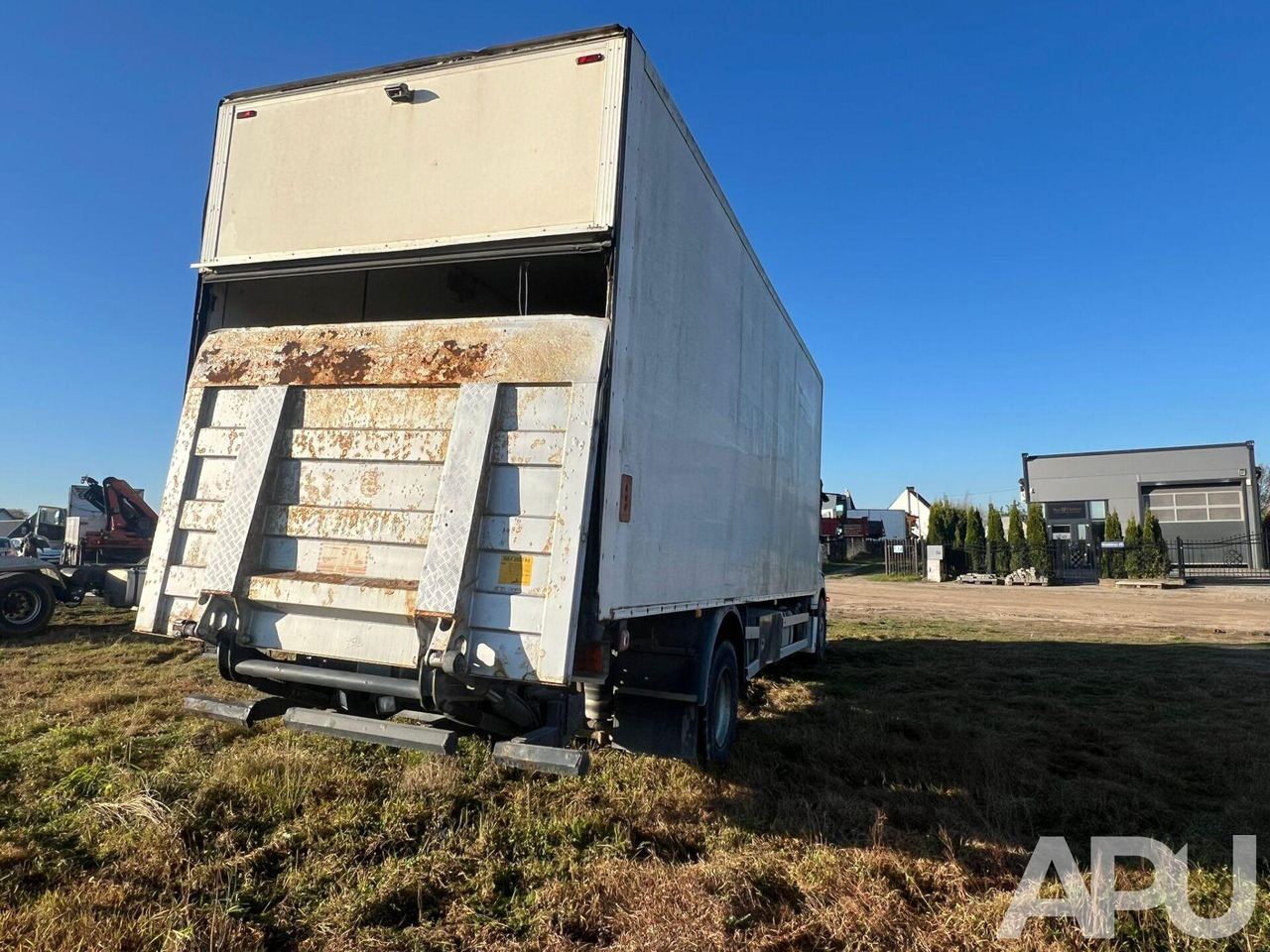 Mercedes-Benz Axor 1829 - Camião furgão: foto 5 Mercedes-Benz Axor 1829 - Camião furgão: foto 5