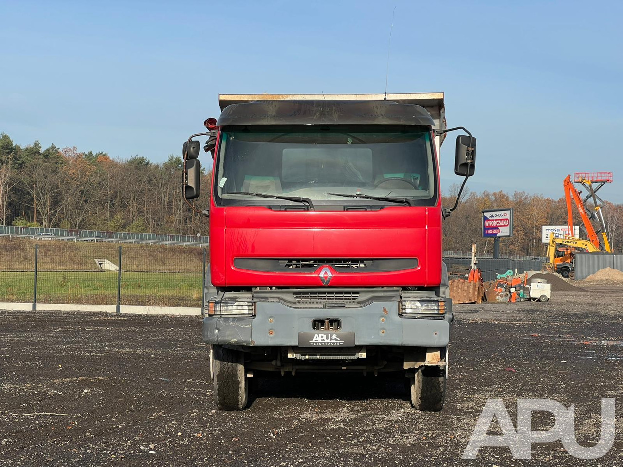 Renault Kerax 420 - Camião basculante: foto 2 Renault Kerax 420 - Camião basculante: foto 2