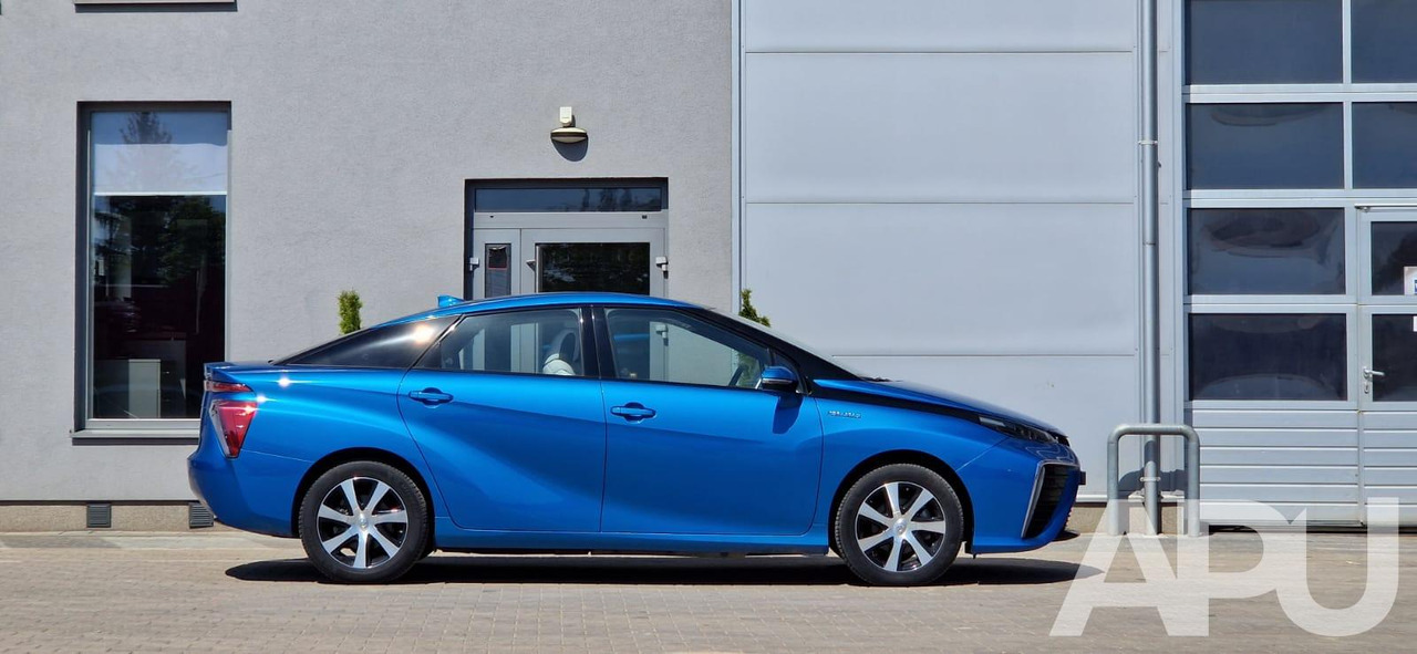 Toyota Mirai – NOWA NIE UŻYWANA - Sedan: foto 3 Toyota Mirai – NOWA NIE UŻYWANA - Sedan: foto 3